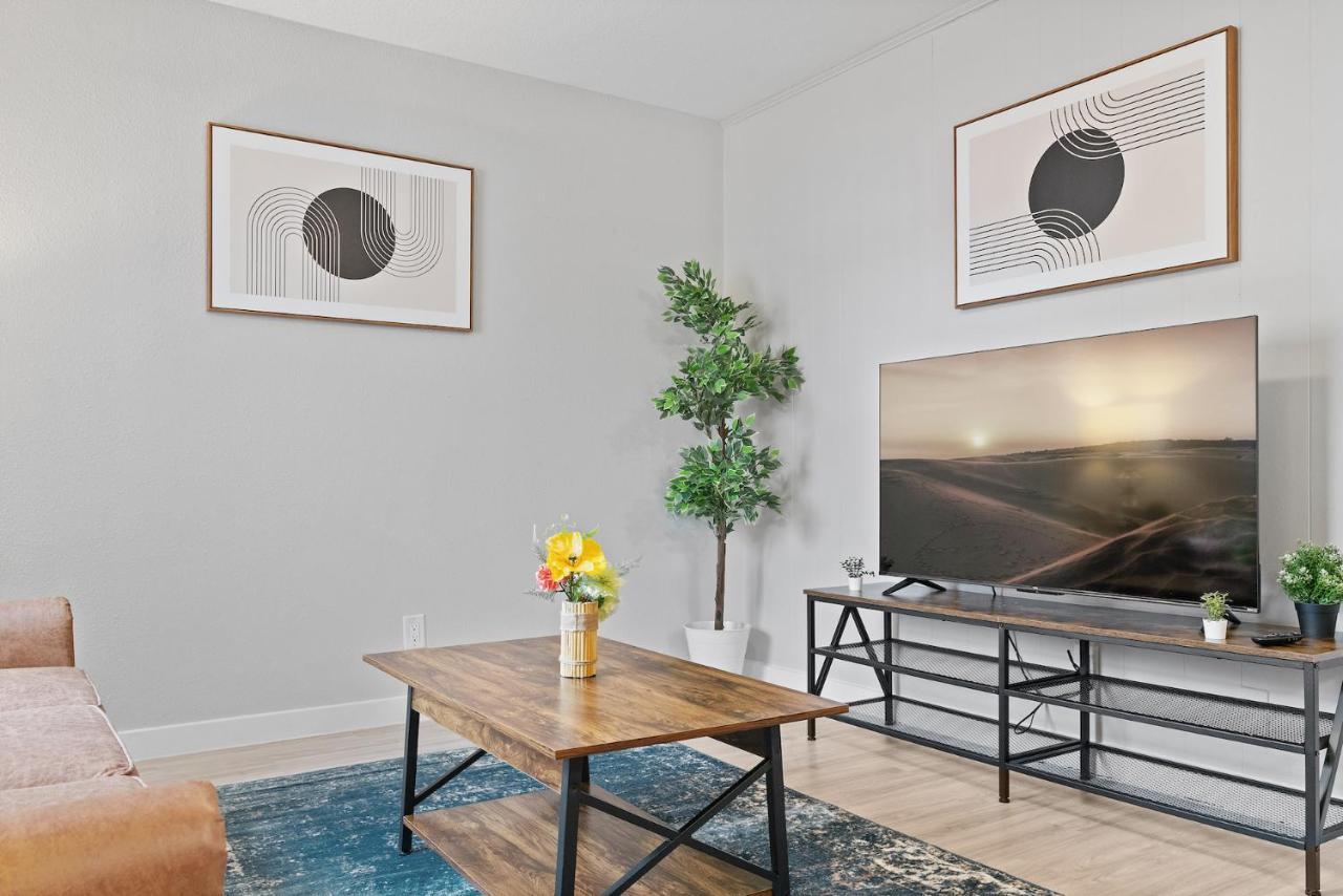 Evonify Stays - Highland - Stylish Furnished Apartments Austin Exterior photo