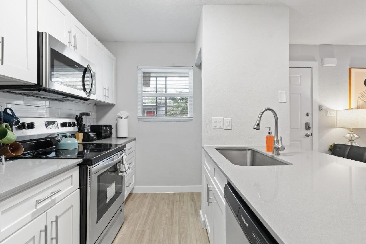 Evonify Stays - Highland - Stylish Furnished Apartments Austin Exterior photo